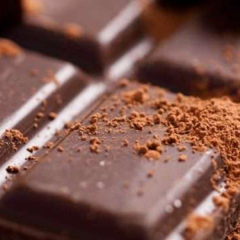 SCOPRI LE 7 VIRTU’ DEL CIOCCOLATO